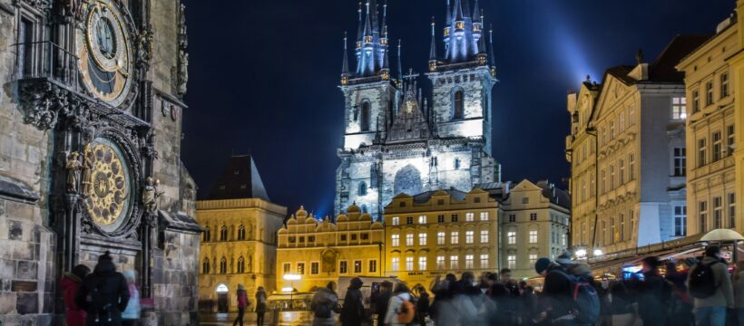 Pražská burza v týdnu nepatrně posílila